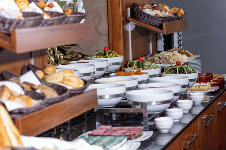 Breakfast buffet