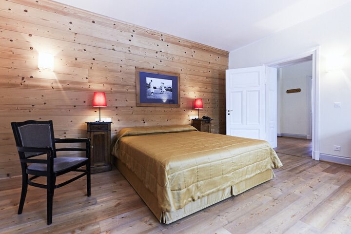 Room 41 of 177