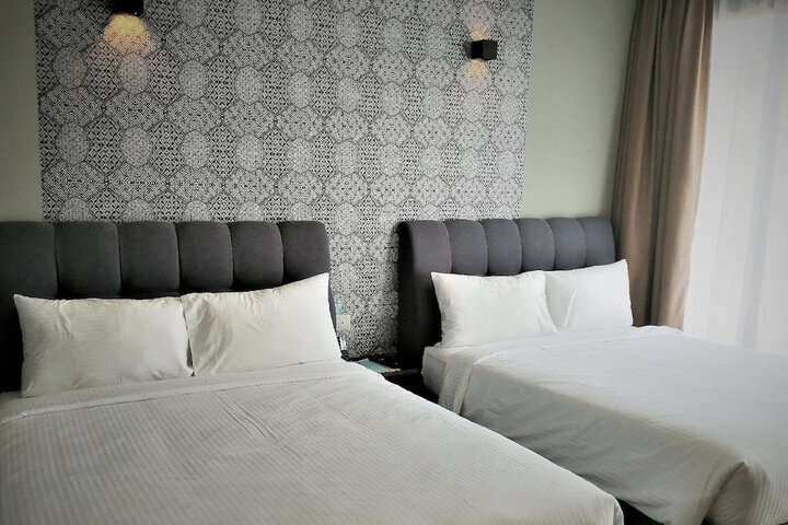 Room 6 of 21