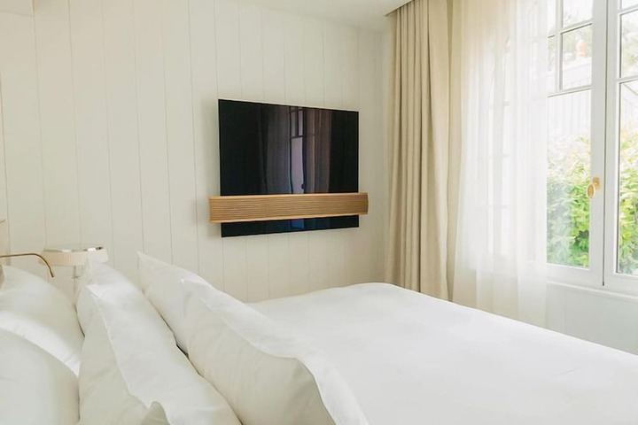 Room 7 of 26
