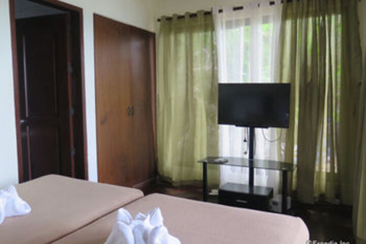 Room 18 of 41