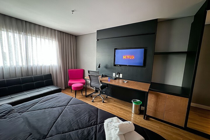 Room 23 of 57