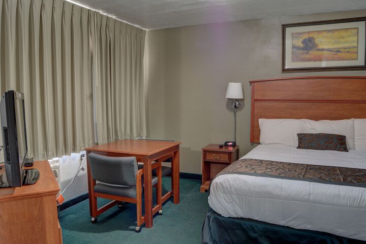 Room 5 of 17