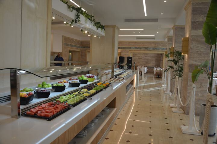 Dining 146 of 190