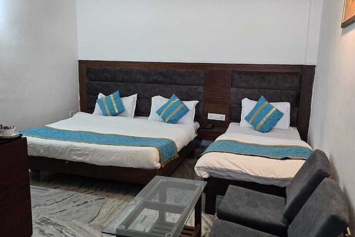 Room 19 of 21