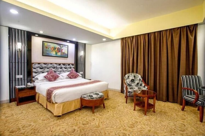Room 18 of 46