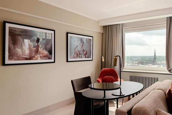Room 48 of 128