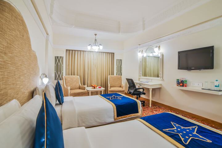 Room 39 of 120