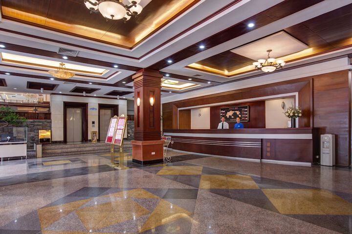 Hotel Interior 4 of 22