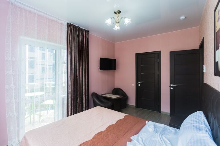 Room 35 of 60
