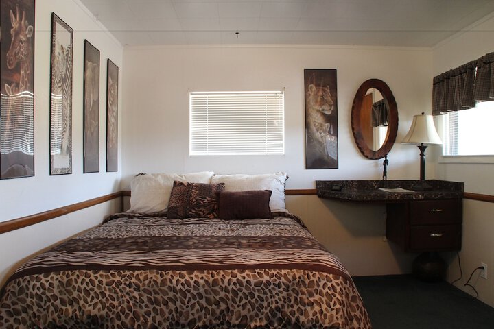 Room 73 of 175