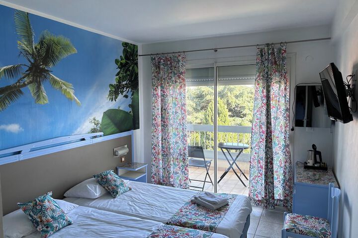 Room 42 of 78