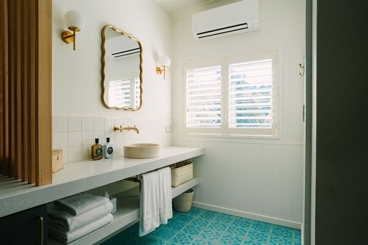 Room 15 of 26