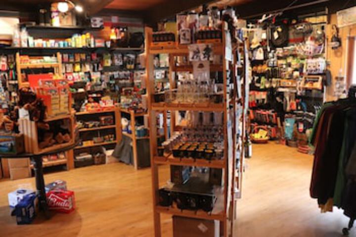 Gift Shop 448 of 504