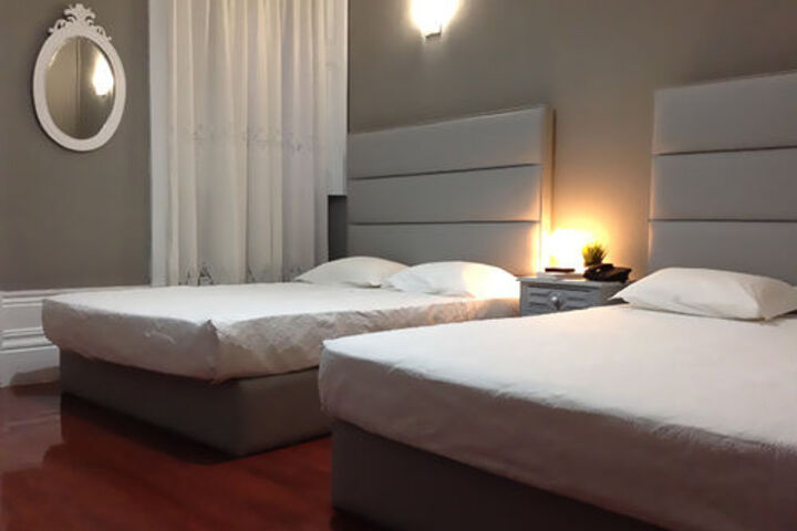 Room 7 of 29