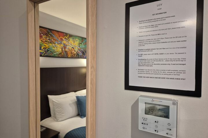 Room 16 of 63