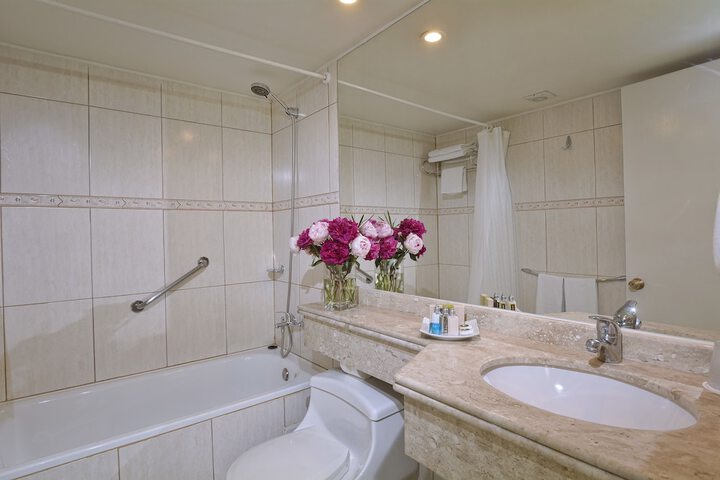 Bathroom Interior Photo