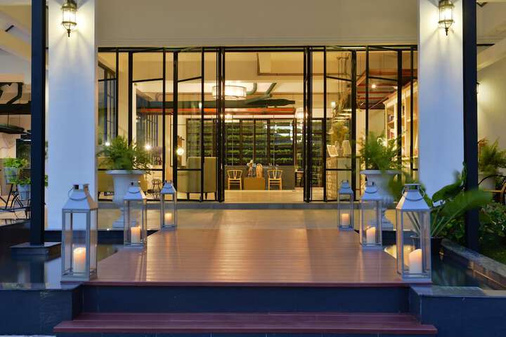 Hotel 55 of 63