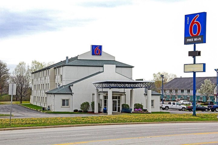 Hotel 49 of 52