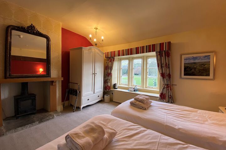 Room 14 of 82
