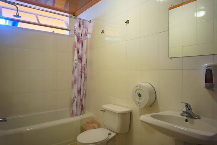 Room 42 of 75