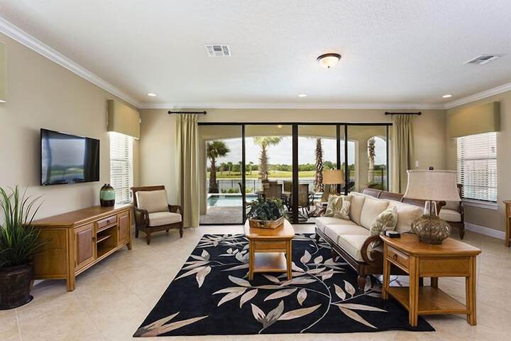 Entertainment 23 of 35