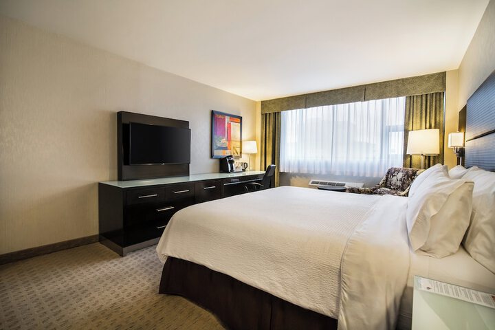 Room 22 of 61