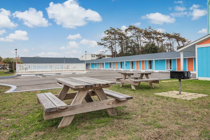 Property Grounds 30 of 39