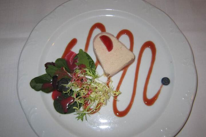 Dining 56 of 68