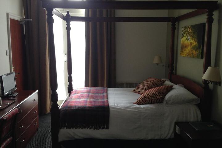 Room 19 of 69