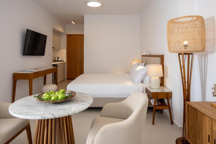 Room 42 of 199