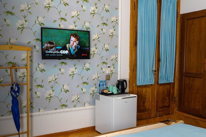 Room 19 of 81
