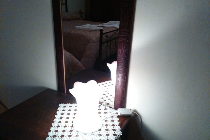 Room 15 of 61