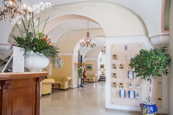Hotel Interior 2 of 116