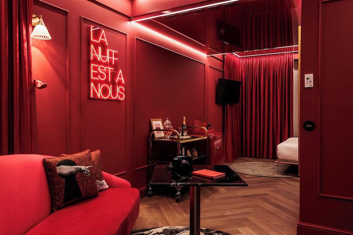 Room 71 of 141