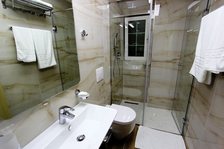 Bath Photo
