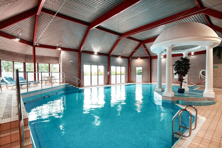 Pool 40 of 56