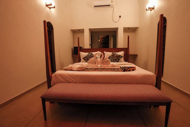 Room 37 of 160
