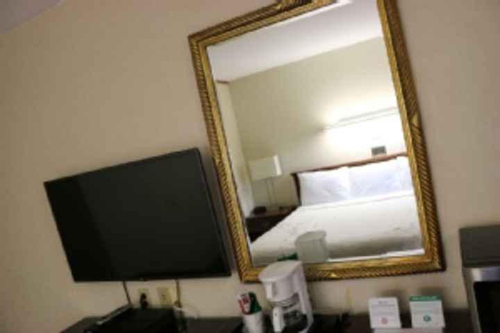 Room 80 of 156