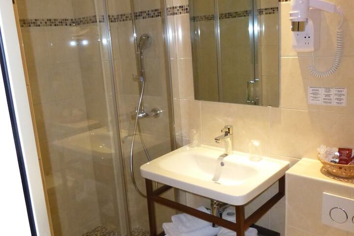 Bath Interior