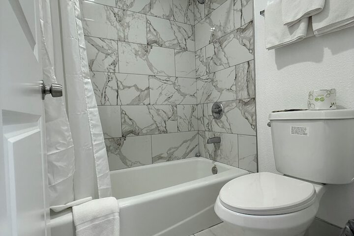 Room 12 of 13