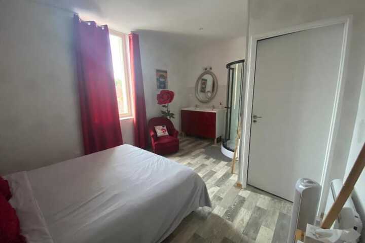 Room 11 of 39