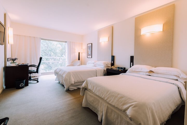 Room 6 of 61