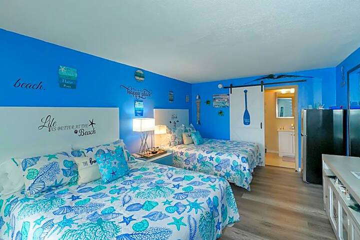 Exterior of Heated Pool Fireplace, 70 TV, Waterfront & More!