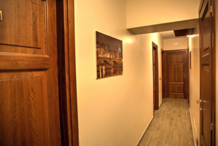 Ballroom/Hall 8 of 37