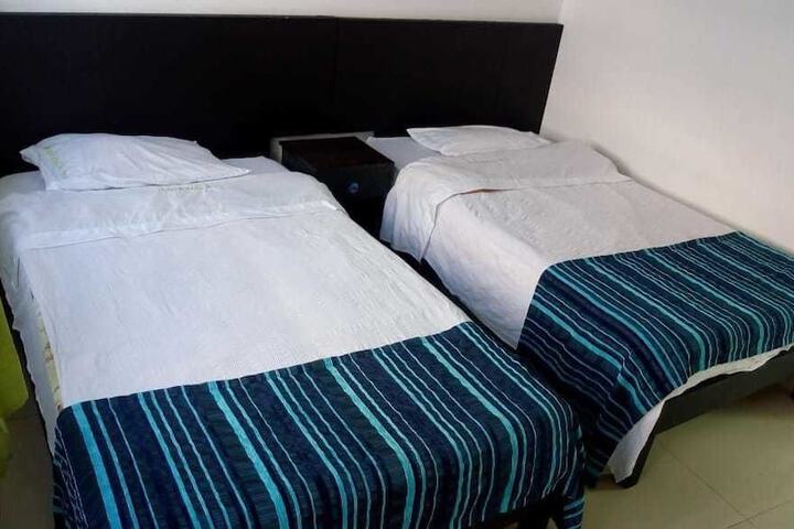 Room 5 of 19