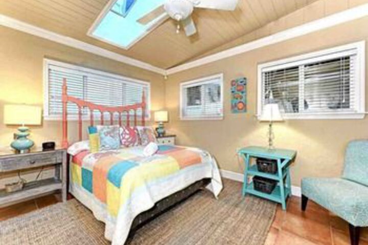 Room 8 of 35