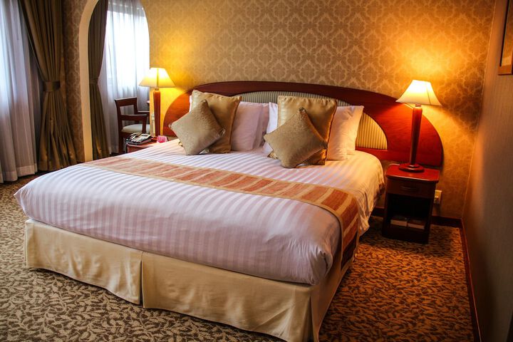 Room 21 of 116
