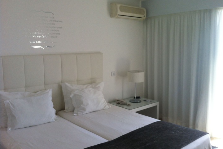 Room 47 of 112