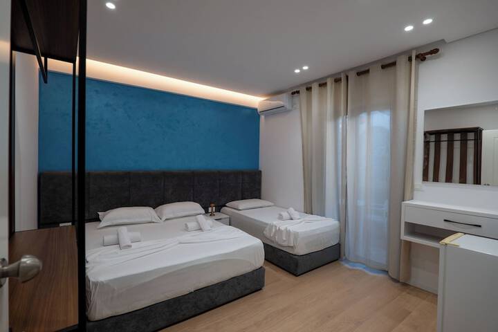 Room 75 of 131